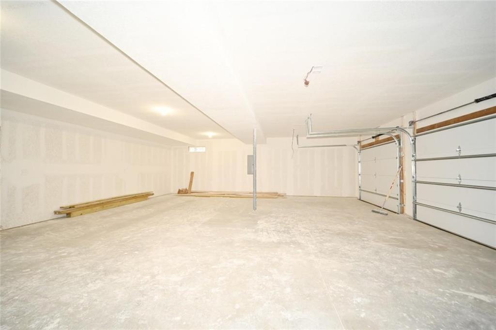 108 Johnson Circle Dearborn, MO 64439 - Photo 4 of 34