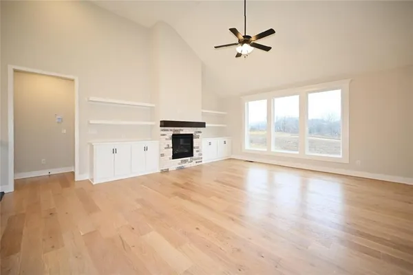 $459,000 | 108 Johnson Circle, Dearborn, MO 64439