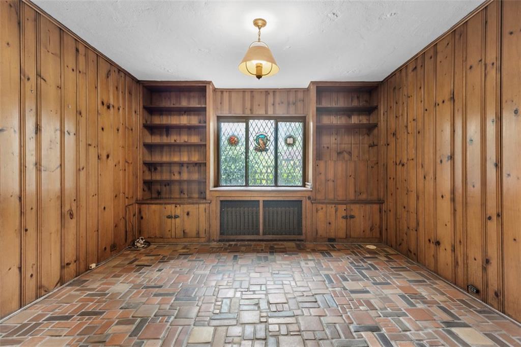 1 Robin Road Pittsburgh, PA 15217 - Photo 12 of 48