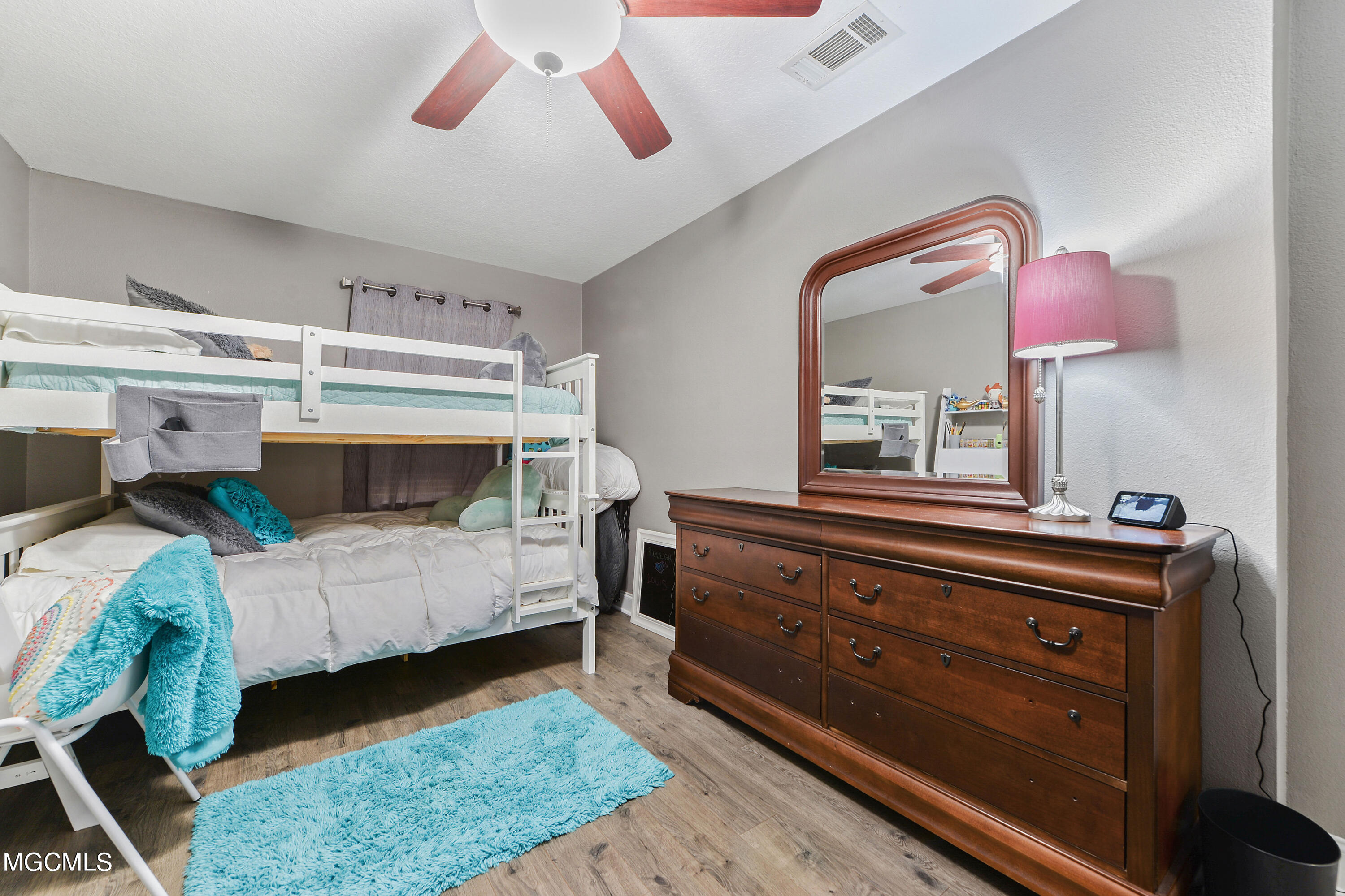 12094 Oaklawn Road Biloxi, MS 39532 - Photo 16 of 21 015