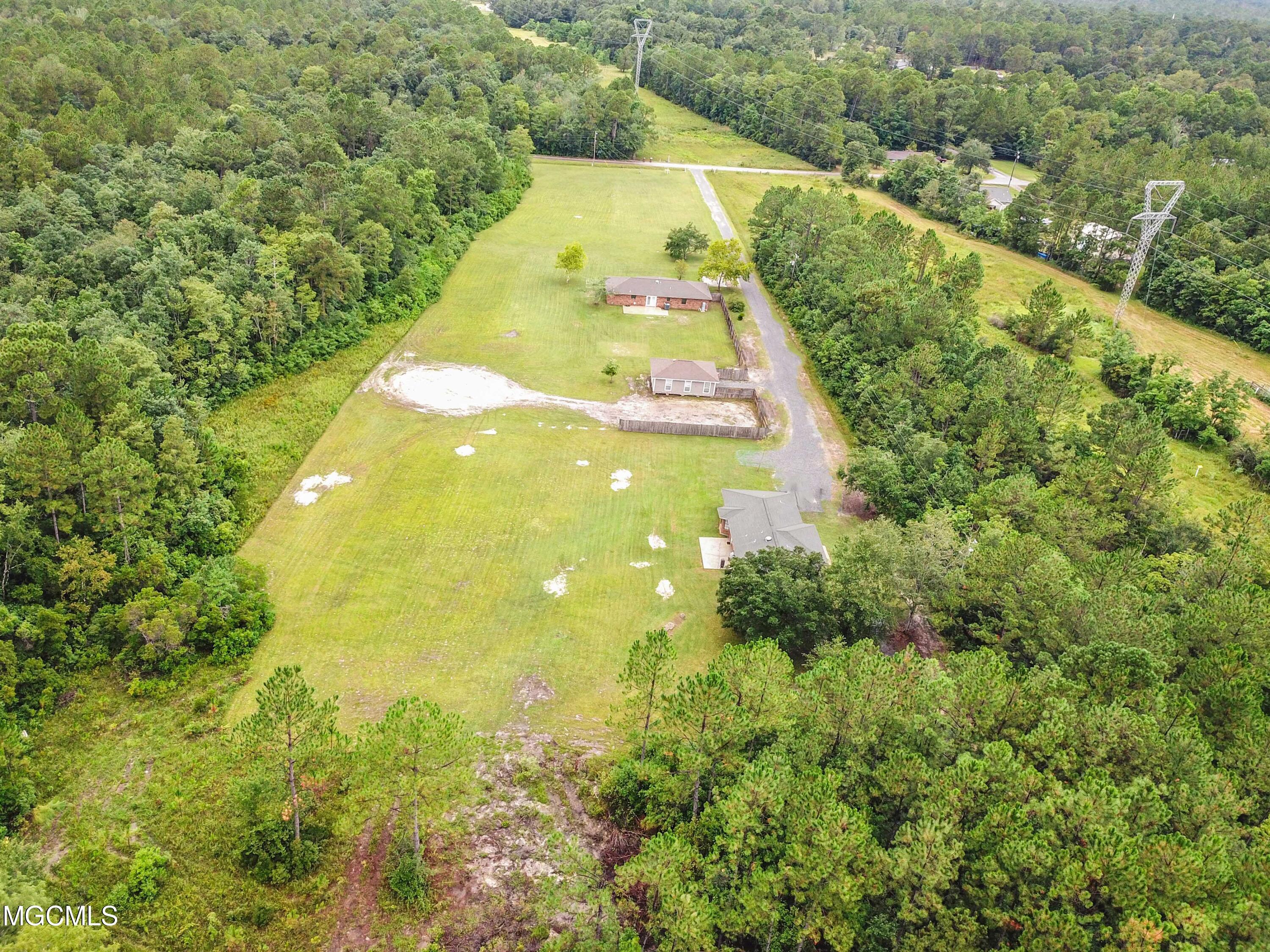 12094 Oaklawn Road Biloxi, MS 39532 - Photo 21 of 21 029