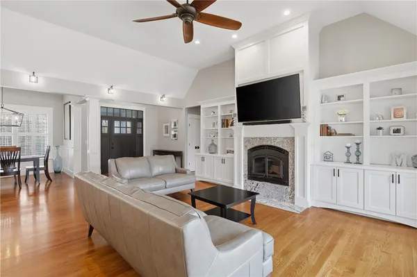 $1,399,900 | 191 Rocky Hill Road, Smithfield, RI 02917