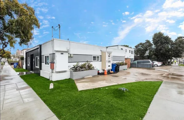 $3,875 | 2307 Meade Avenue, San Diego, CA 92104