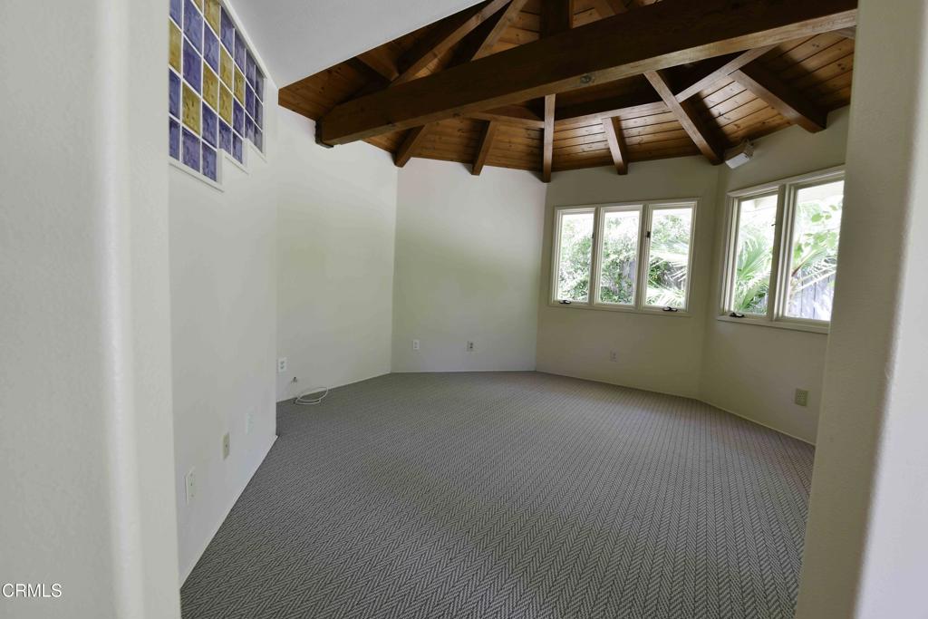 206 South Carrillo Road Ojai, CA 93023 - Photo 12 of 25