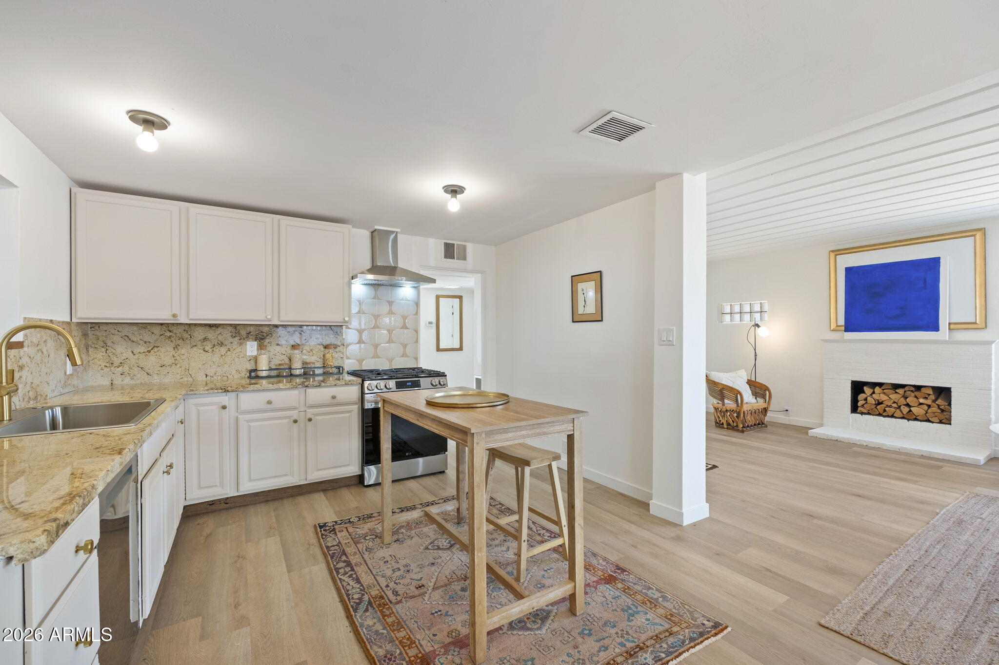 3115 North 26th Street Phoenix, AZ 85016 - Photo 12 of 46 11-web-or-mls-DSCF0695