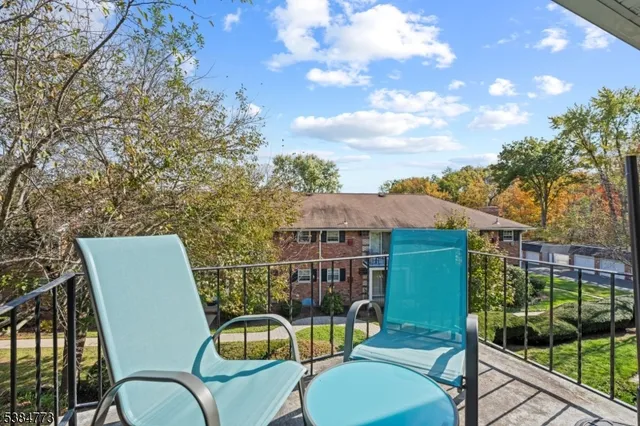 $325,000 | 320 South Street, Unit F, Morristown, NJ 07960