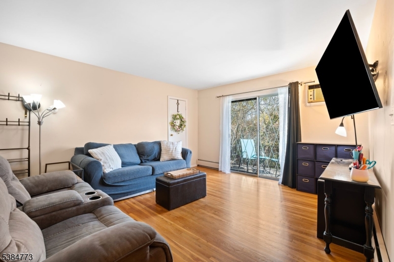 320 South Street, Unit F Morristown, NJ 07960 - Photo 4 of 15