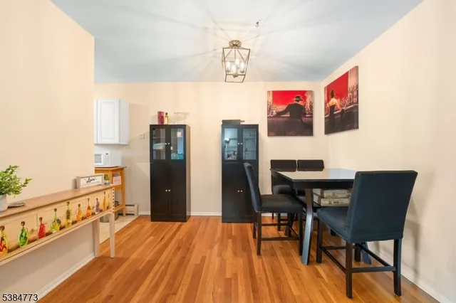 $325,000 | 320 South Street, Unit F, Morristown, NJ 07960