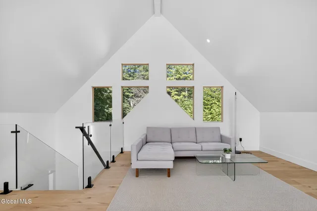 $2,900,000 | 110 Old Road, Windham, NY 12496