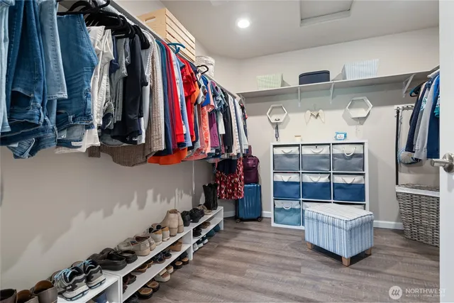 $899,950 | 32916 Southeast Stevens Street, Black Diamond, WA 98010