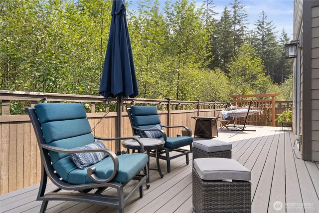 $899,950 | 32916 Southeast Stevens Street, Black Diamond, WA 98010