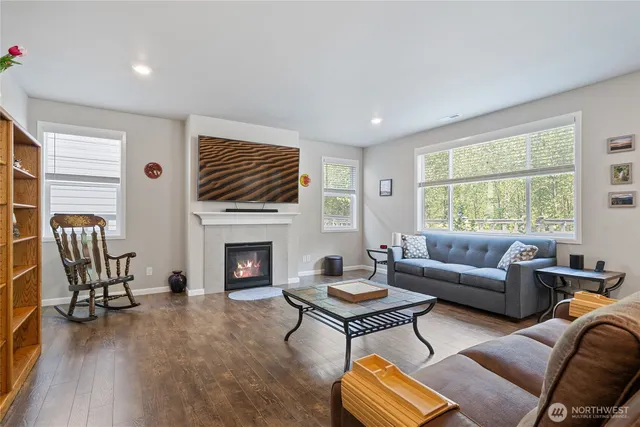 $899,950 | 32916 Southeast Stevens Street, Black Diamond, WA 98010