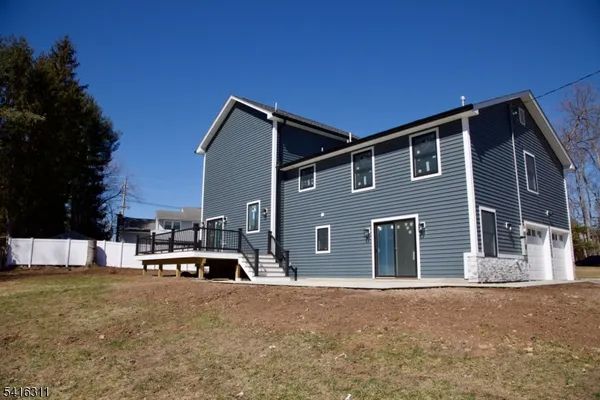 $1,350,000 | 3 Cambridge Road, East Hanover, NJ 07936