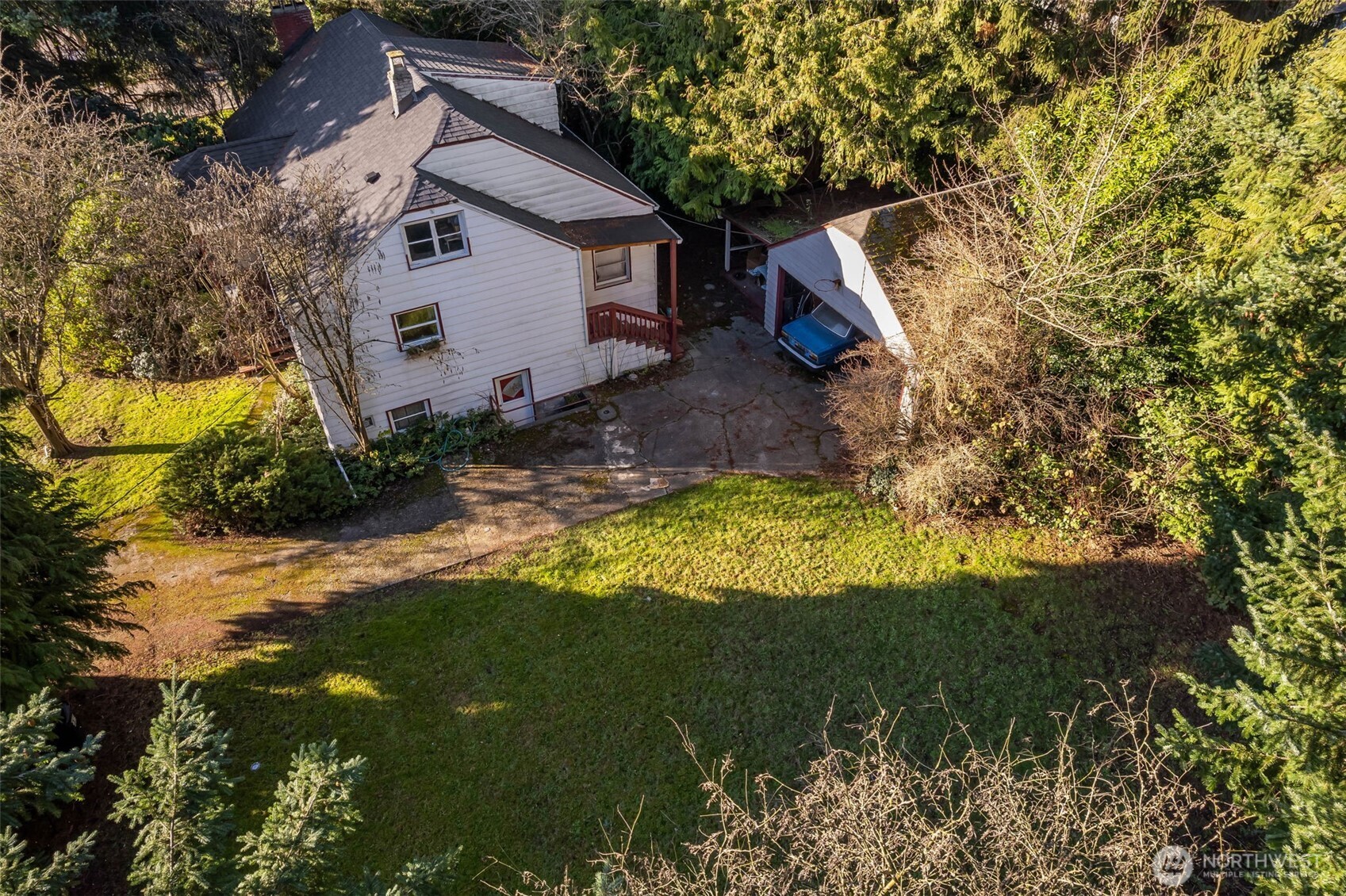 104 Northeast 120th Street Seattle, WA 98125 - Photo 14 of 18
