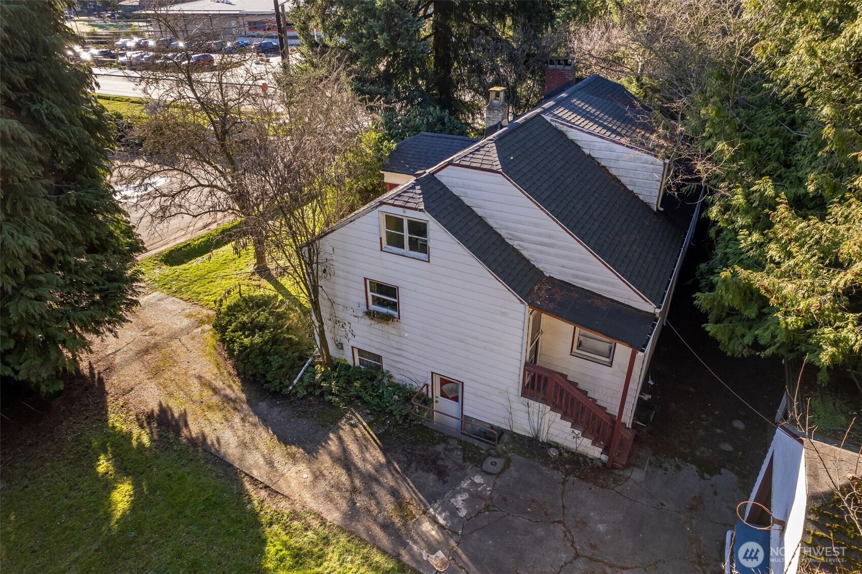 104 Northeast 120th Street Seattle, WA 98125 - Photo 15 of 18