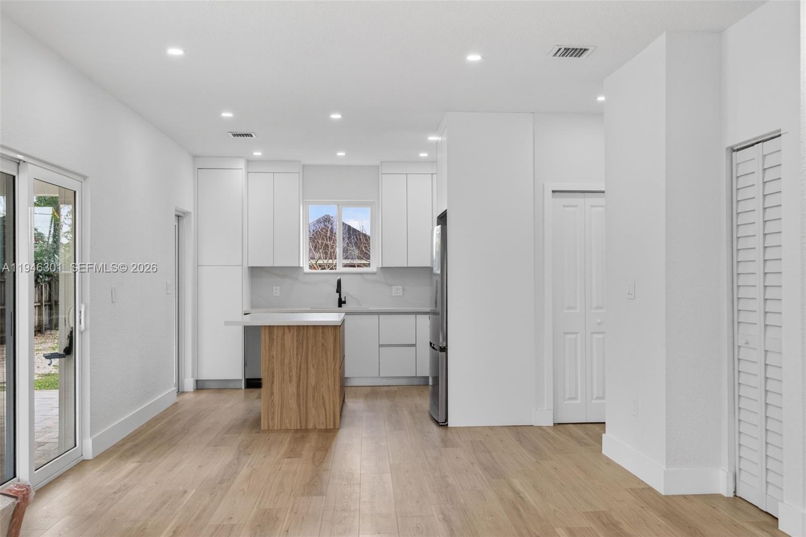 506 Northwest 7th Street Homestead, FL 33030 - Photo 7 of 22