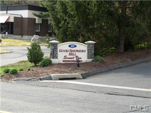 166 Old Brookfield Road, Unit 153 Danbury, CT 06811 - Photo 1 of 1