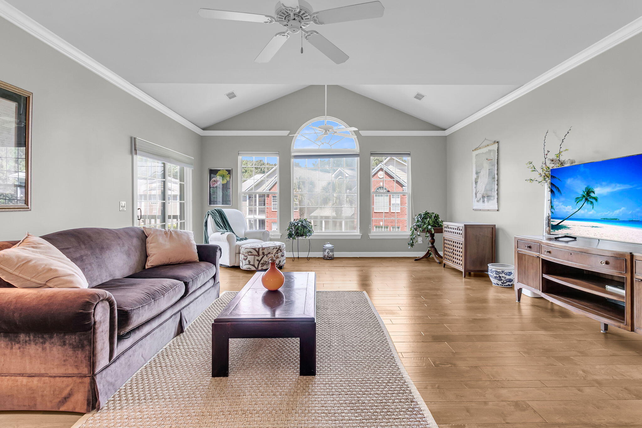 1377 Hopton Circle Mount Pleasant, SC 29466 - Photo 2 of 33 Great room.2