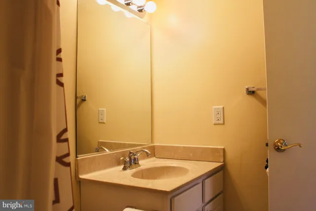 $1,095,000 | 103 Channel Buoy Road, Ocean City, MD 21842