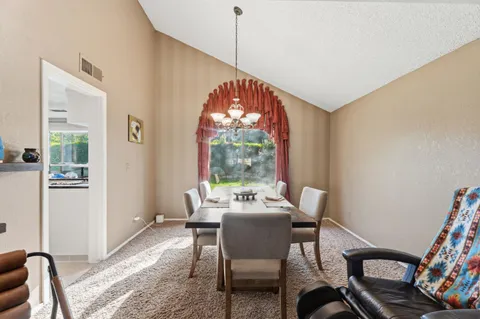 $484,999 | 6424 North Vagedes Avenue, Fresno, CA 93711