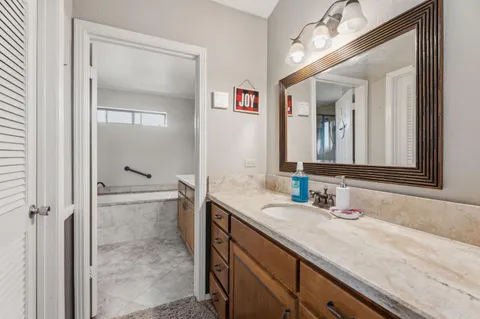 $484,999 | 6424 North Vagedes Avenue, Fresno, CA 93711