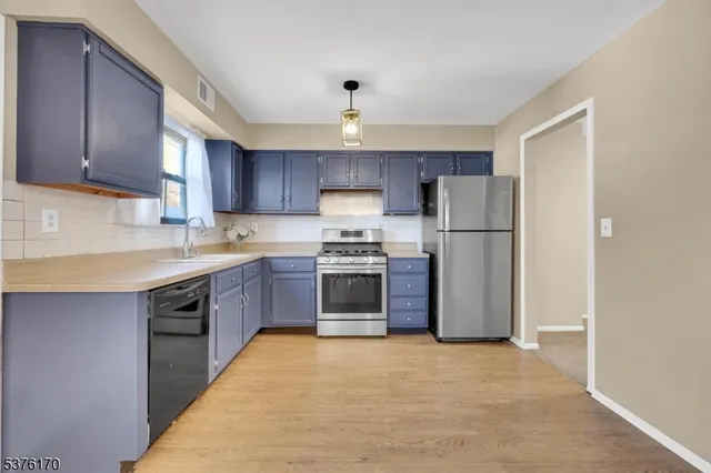 $349,000 | 177 Cynthia Drive, Hackettstown, NJ 07840