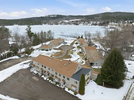 $750,000 | 78 Lake Shore Drive, Unit 14, Moultonborough, NH 03254
