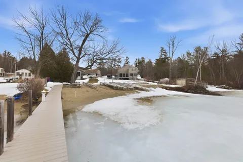 $750,000 | 78 Lake Shore Drive, Unit 14, Moultonborough, NH 03254