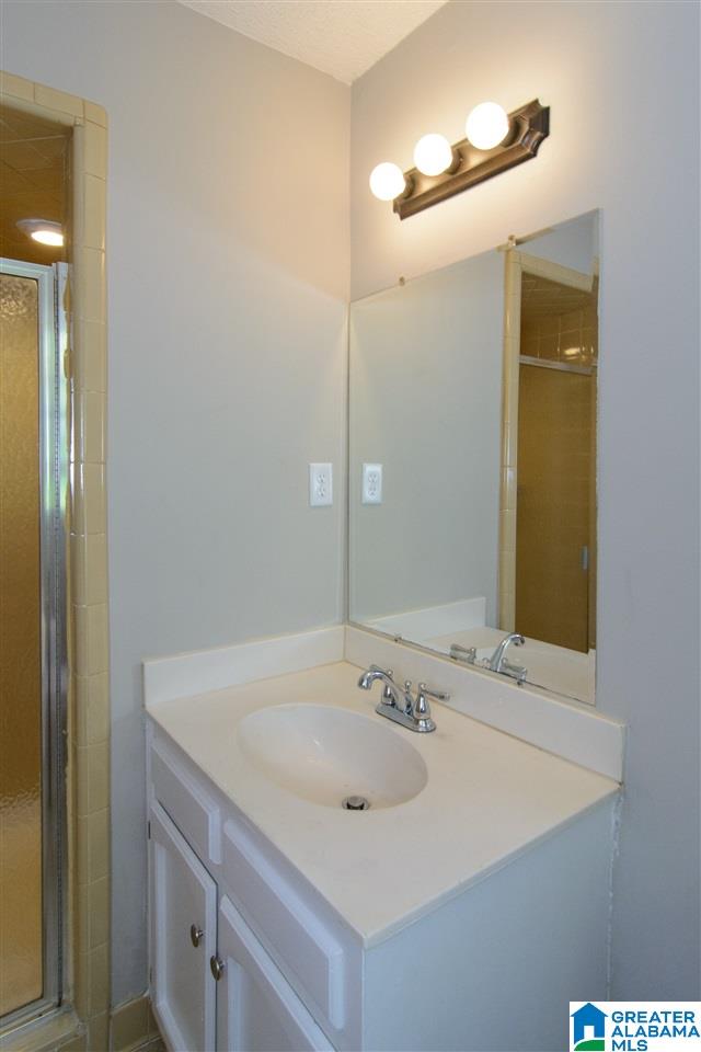 4738 Caldwell Mill Road Birmingham, AL 35243 - Photo 22 of 41