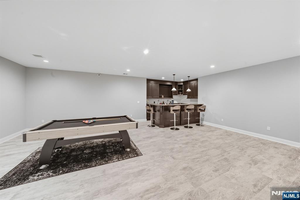 146 Stuart Street Paramus, NJ 07652 - Photo 33 of 45