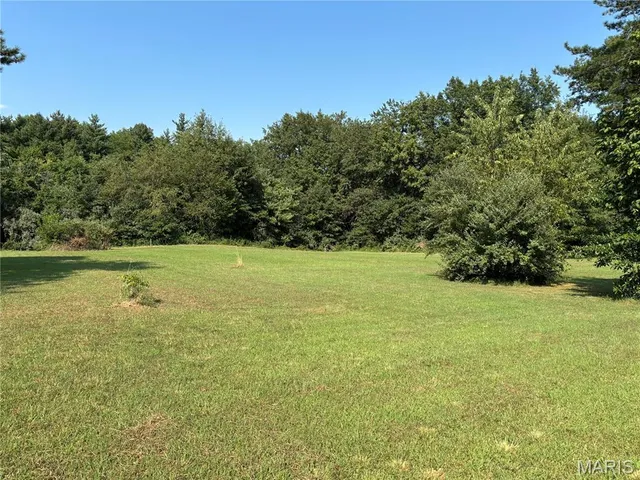 $25,500 | 148 Bunny Trail, Carlyle, IL 62231