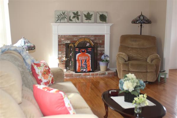 14 Feltonville Road Hudson, MA 01749 - Photo 4 of 17 Gallery Image 4