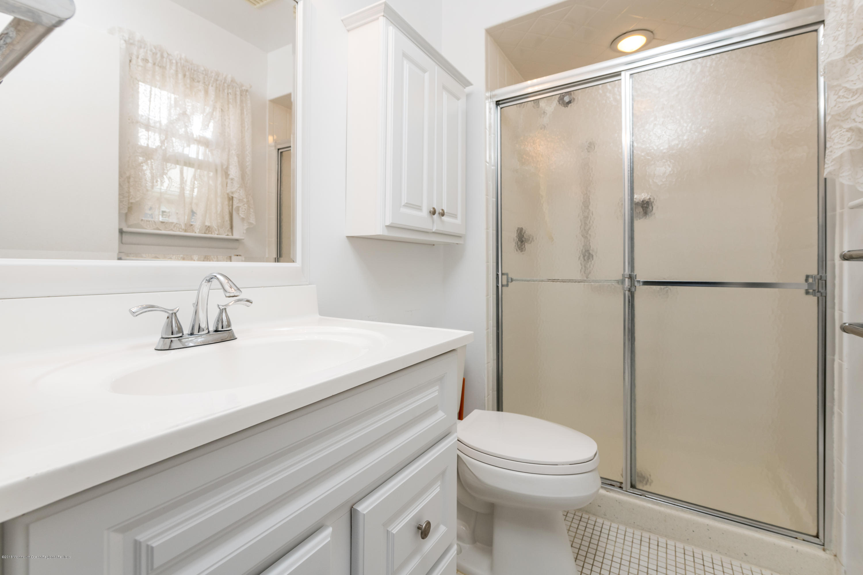 33 Blue Ridge Drive Brick, NJ 08724 - Photo 17 of 32 Master Bath
