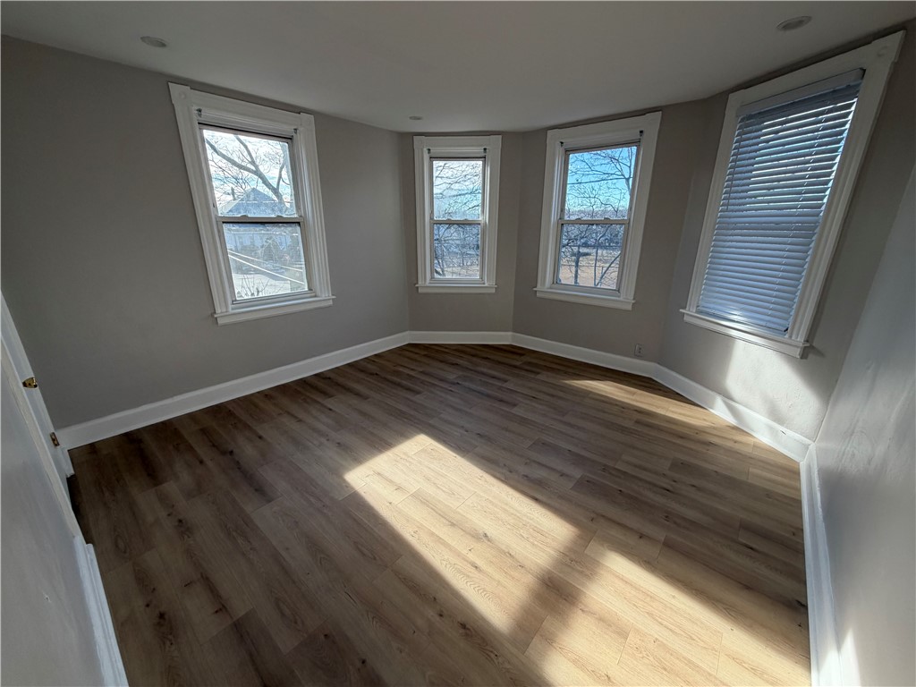 52 Southern Street, Unit 2 Cranston, RI 02920 - Photo 4 of 10