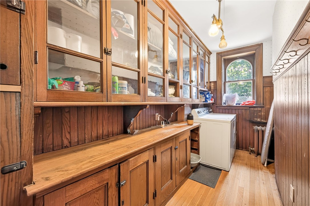 32-34 Strathallan Park Rochester, NY 14607 - Photo 10 of 50 Walk-in butler's pantry