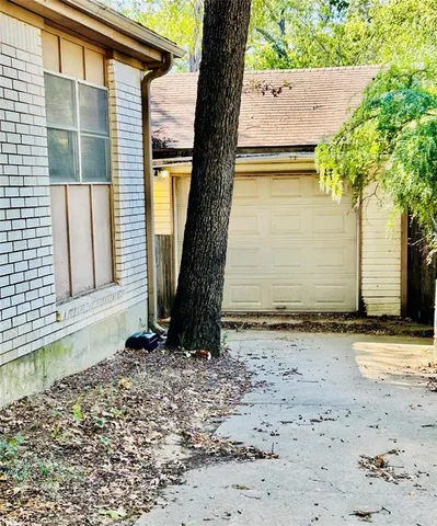 a small backyard of a house