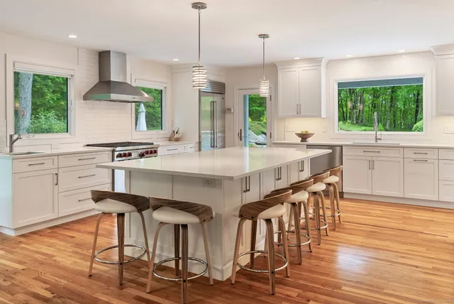 $1,785,000 | 78 Pin Oak Lane, Wilton, CT 06897