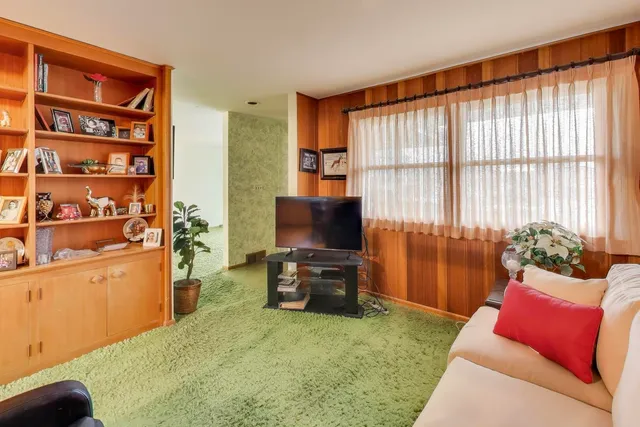 $398,500 | 5871 North Overhill Avenue, Chicago, IL 60631