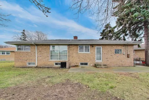 $398,500 | 5871 North Overhill Avenue, Chicago, IL 60631