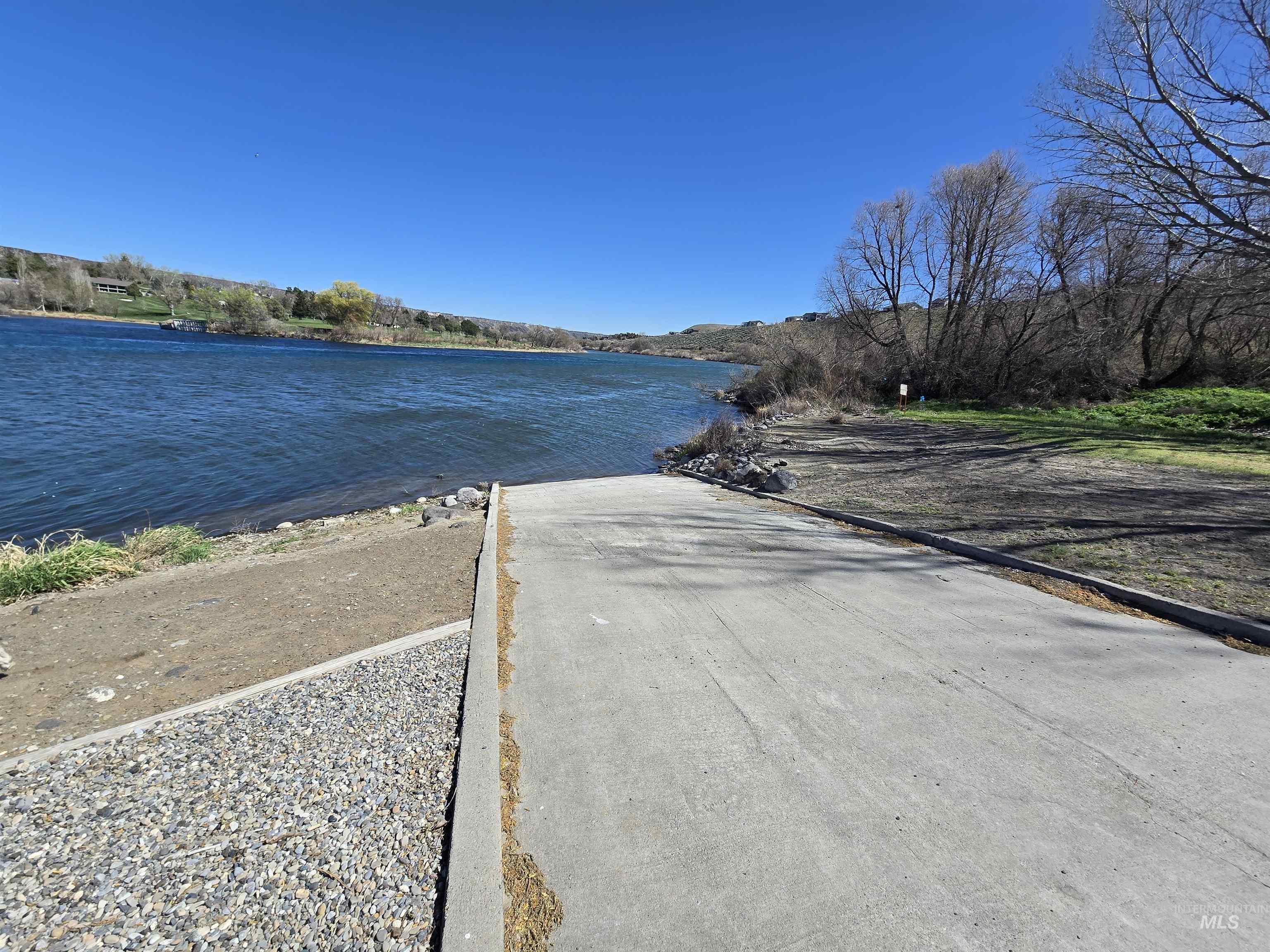 1253 Kanaka Rapids Road Buhl, ID 83316 - Photo 11 of 15