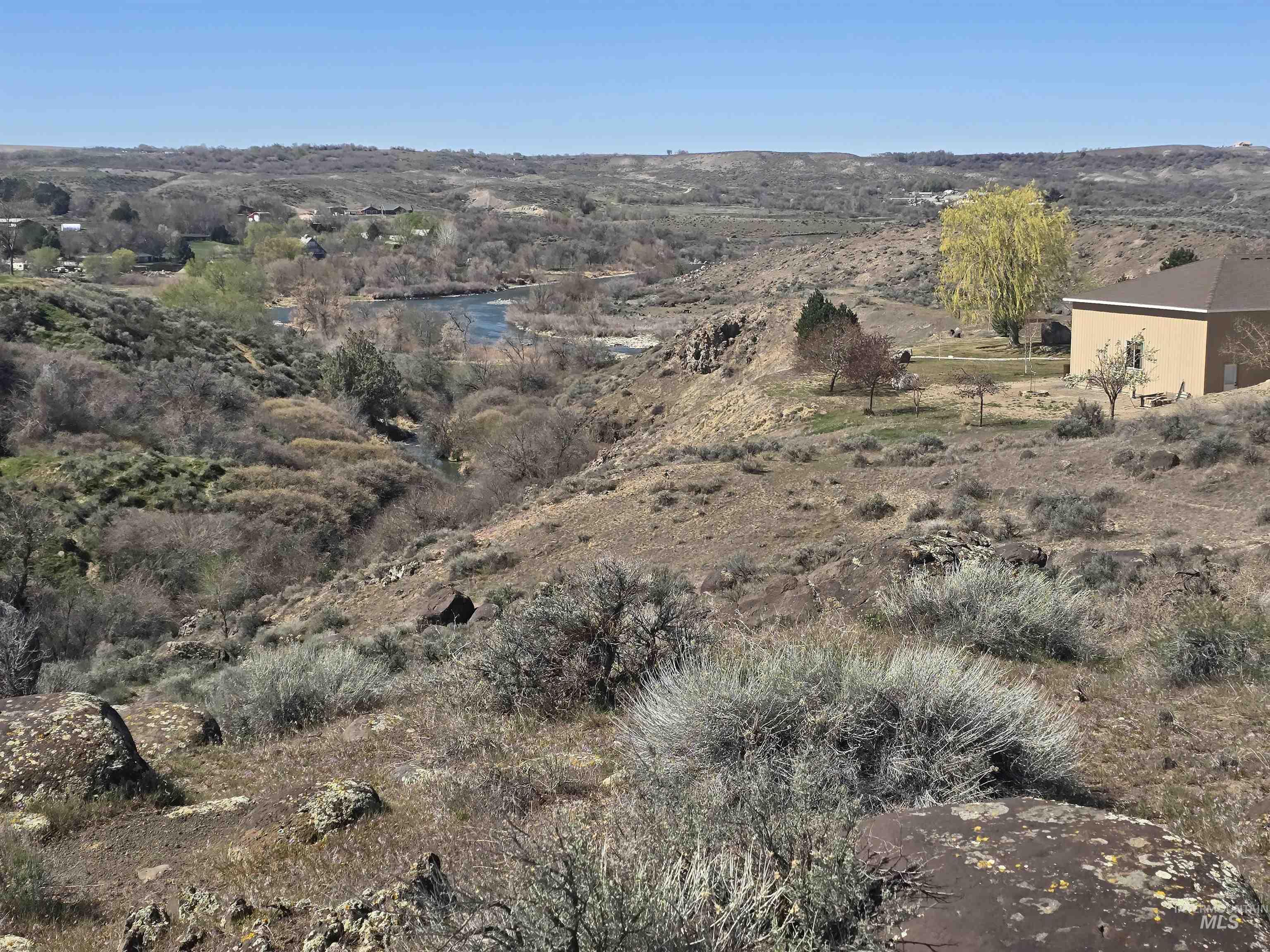 1253 Kanaka Rapids Road Buhl, ID 83316 - Photo 2 of 15