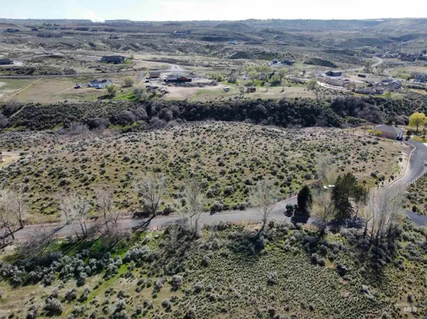 $375,000 | 1253 Kanaka Rapids Road, Buhl, ID 83316