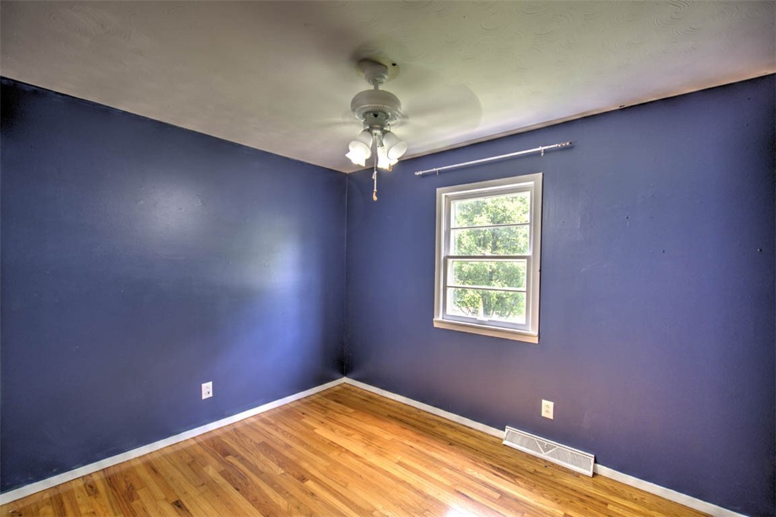 2339 South Rainwater Drive Decatur, IL 62521 - Photo 14 of 25