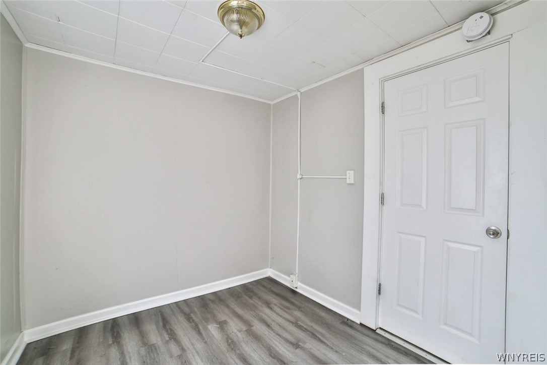 192 Bird Avenue Buffalo, NY 14213 - Photo 20 of 43 Lower Bedroom 3