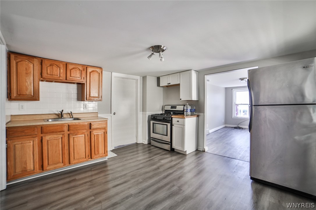192 Bird Avenue Buffalo, NY 14213 - Photo 26 of 43 Upper Kitchen/Stainless Steel Appliances