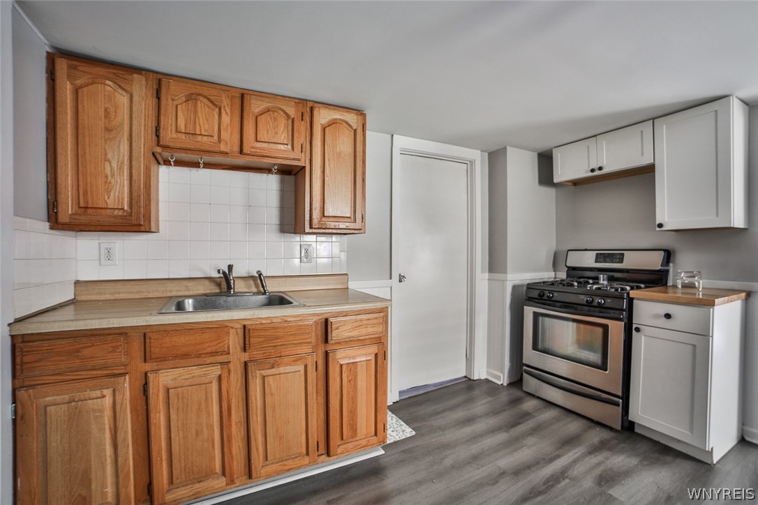 192 Bird Avenue Buffalo, NY 14213 - Photo 27 of 43 Upper Kitchen/Stainless Steel Appliances