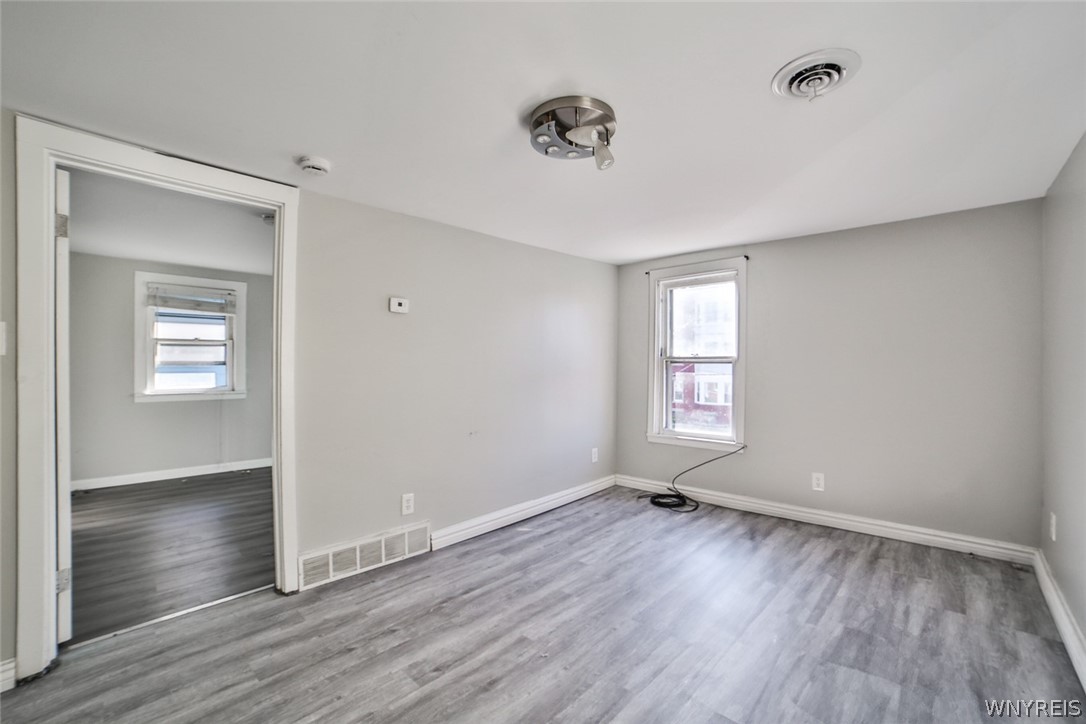 192 Bird Avenue Buffalo, NY 14213 - Photo 31 of 43 Upper Living Room