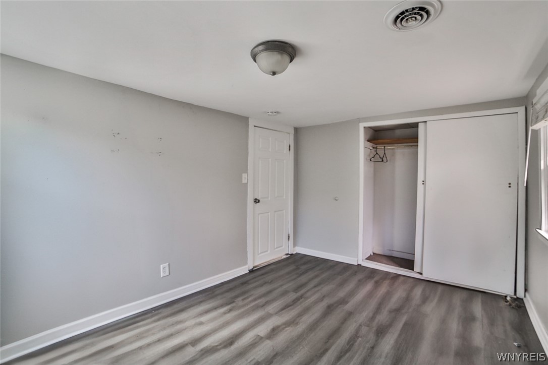 192 Bird Avenue Buffalo, NY 14213 - Photo 34 of 43 Upper Bedroom 1
