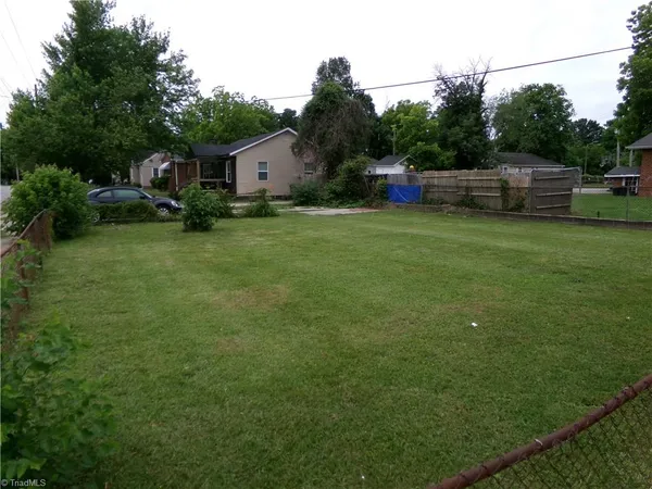 $1,450 | 1408 East Martin Luther King Junior Drive, High Point, NC 27260