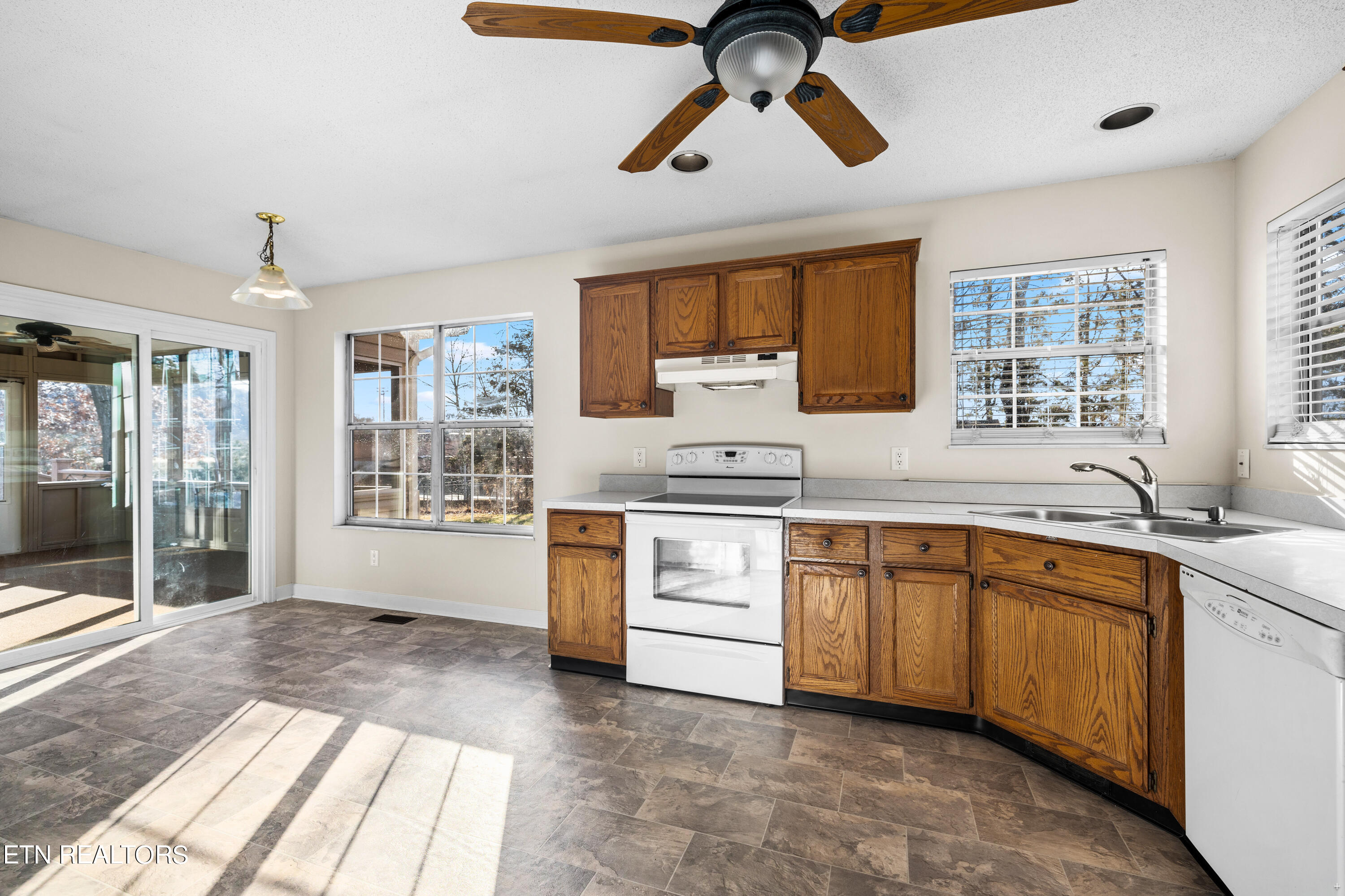 7701 Water Tower Road Knoxville, TN 37920 - Photo 11 of 25 Positive Perceptions-8
